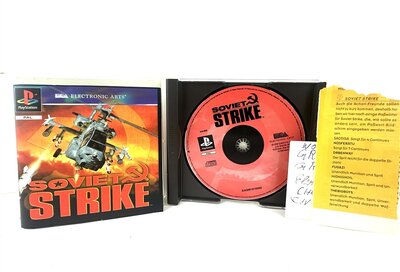 PlayStation Spiel Soviet Strike PAL