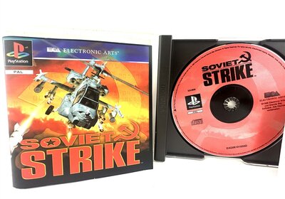 PlayStation Spiel Soviet Strike PAL