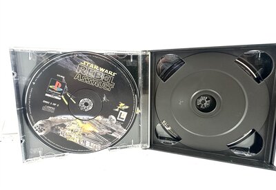 PlayStation Spiele Konvolut 5 St�ck PAL