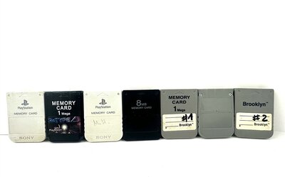 PS2 Memory Card Speicherkarten Vorderseite 7 St�ck 4 sind...