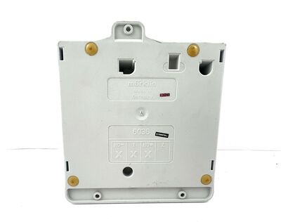 Arnold 86036 Digital Control 80 f Steuerger�t Ansicht von unten
