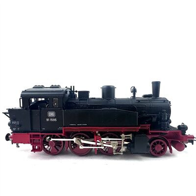 Fleischmann 64030 H0 Vorderansicht Neuwertige AC Dampflok BR 91 Ep.III DB digital
