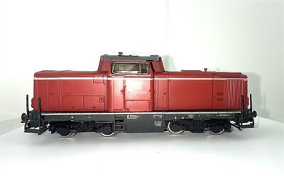 M�rklin 3072 H0 AC Diesellok V 100 Ep.III der DB analog
