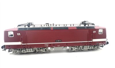 M�rklin 3743 H0 Elektrolok 243 Ep.IV der DR digital | Neuwertig