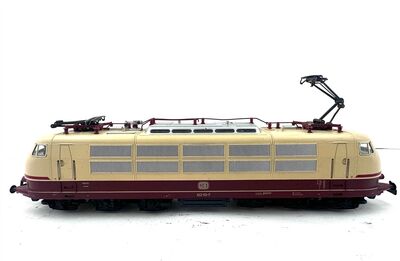 M�rklin 3357 H0 Vorderansicht TEE Elektrolok BR 103 Ep.IV...