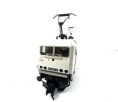 M�rklin Hamo 8341 H0 AEG DC Frontansicht Elektrolok BR 143 Ep.IV der DR