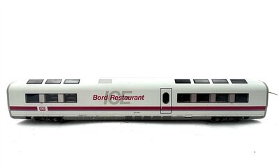 M�rklin 4373 H0 Vorderansicht ICE Speisewagen Ep.V der DB + Licht