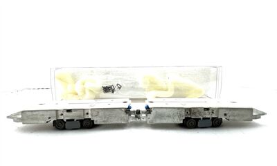 Seitenansicht Gelenk-Fahrwerk Stra�enbahn H0m f�r (Halling / H�dl / Rietze) OVP