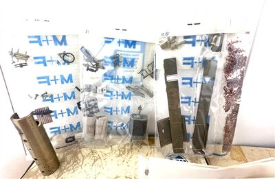 Versiegelte Teile Merker + Fischer H0 060 Bausatz BR 75 + 06010 Zur�stsatz