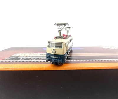 M�rklin 8842 Elektrolok BR 111 Ep.IV der DB Spur Z