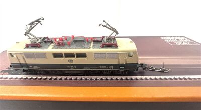 M�rklin 8842 Elektrolok BR 111 Ep.IV der DB Spur Z