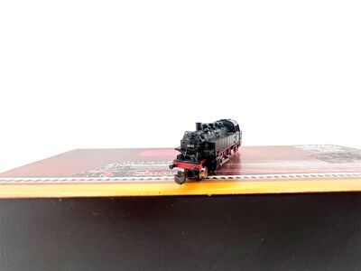 Frontansicht M�rklin 8896 Dampflok BR 86 Ep.III der DB in Spur Z
