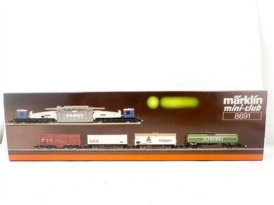 Vorderansicht M�rklin 8691 Regional-Wagenset Berlin der DB in Spur Z OVP