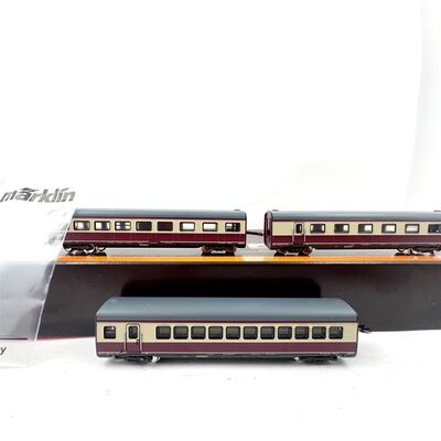 M�rklin 8793 TEE Wagenset Ep.III der DB in Spur Z