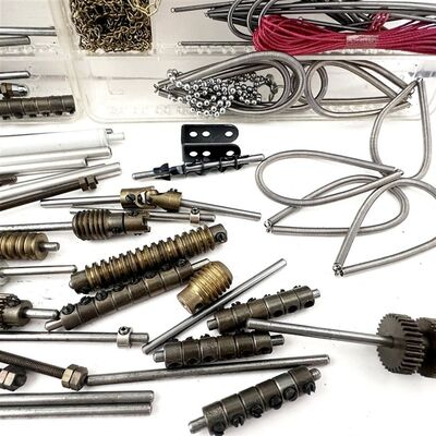 M�rklin Metallbaukasten Konvolut Ersatzteile Zahnr�der/Wellen uvm