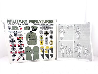 Tamiya 35010 German Army Officers (Deutsche Wehrmachtsoffiziere) 1:35