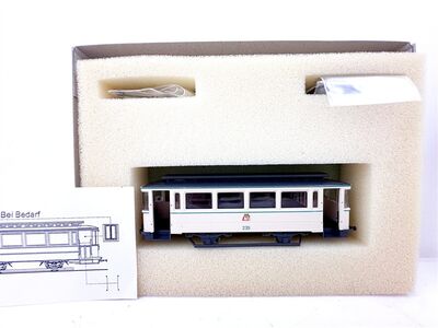 Seitenansicht BeKa 505 H0 Strassenbahn Beiwagen 235 MVB mit OVP