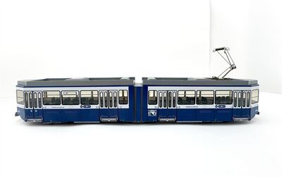 Navemo Tram 2000 H0m Stra�enbahn Be 4/6 der VBZ mit Motor