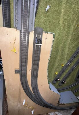 M�rklin H0 Modelleisenbahn-Anlage (C-Gleis) mit Br�cken-Aufbau