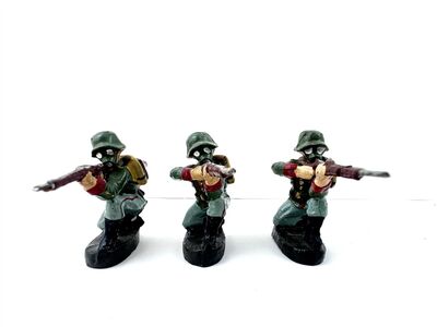 Elastolin Hausser Figuren Soldaten als 3er-Set Infanterie 7cm