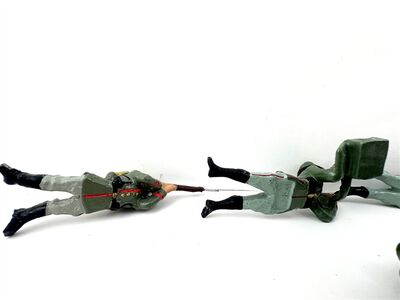 Lineol & Elastolin Masse Figuren WW2 liegende Soldaten 6 St�ck