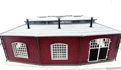 Fleischmann 6476 H0 Ringlokschuppen 3-st�ndig Bahnbetriebswerk TOP